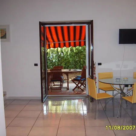 Villa Baia Domizia * Baia Domizia
